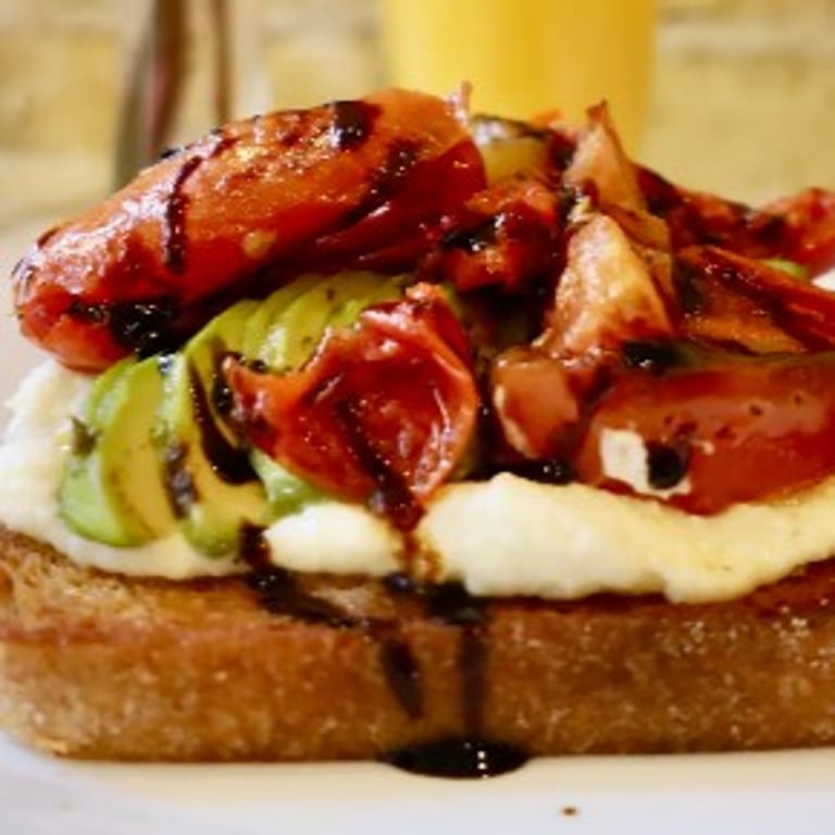 Delicious Avocado Toast: A Brunch Favorite